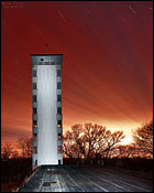 Müggelturm bei Nacht